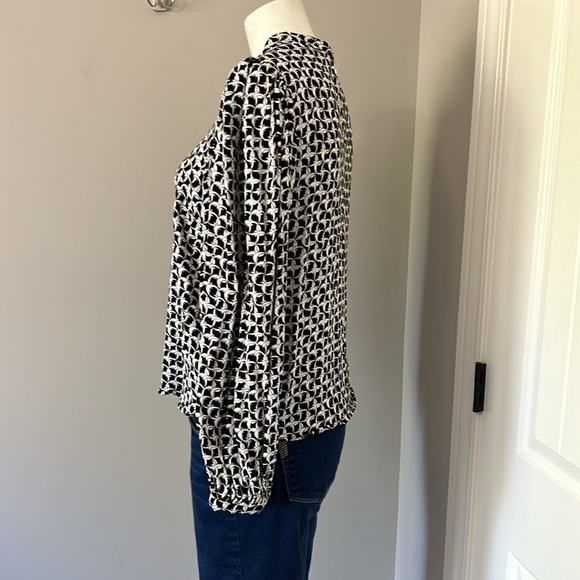OTHER STORIES Chain Printed Long Sleeve Blouse Balloon Sleeves 8 Black White - Picture 7 of 16